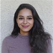 Étudiante diplômée d’une école internationale ainsi que d’un master 2 à l’IAE d’Aix en Provence en parcours anglais.